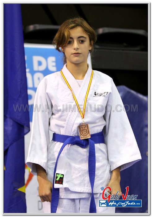 AVILES 2013016